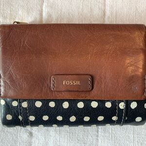 Fossil polka-dot wallet REAL LEATHER
